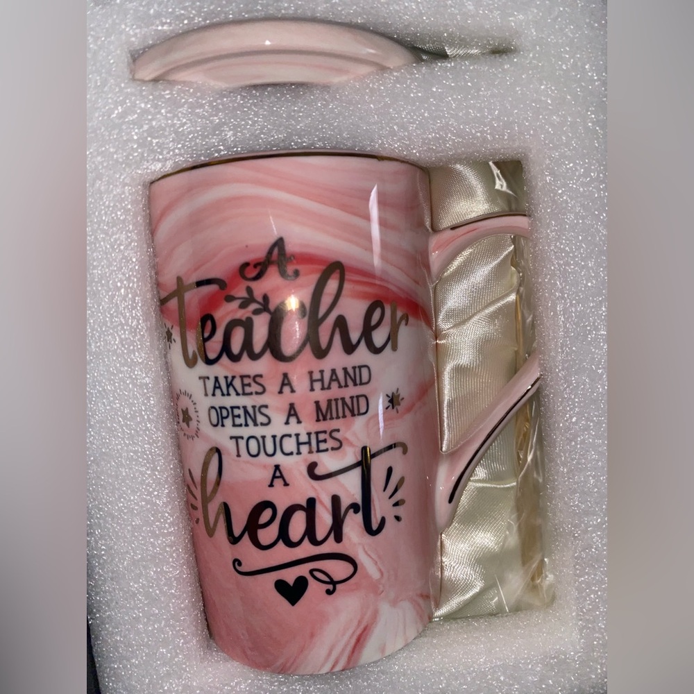 Pink Teacher Mug with‎ Heart Design